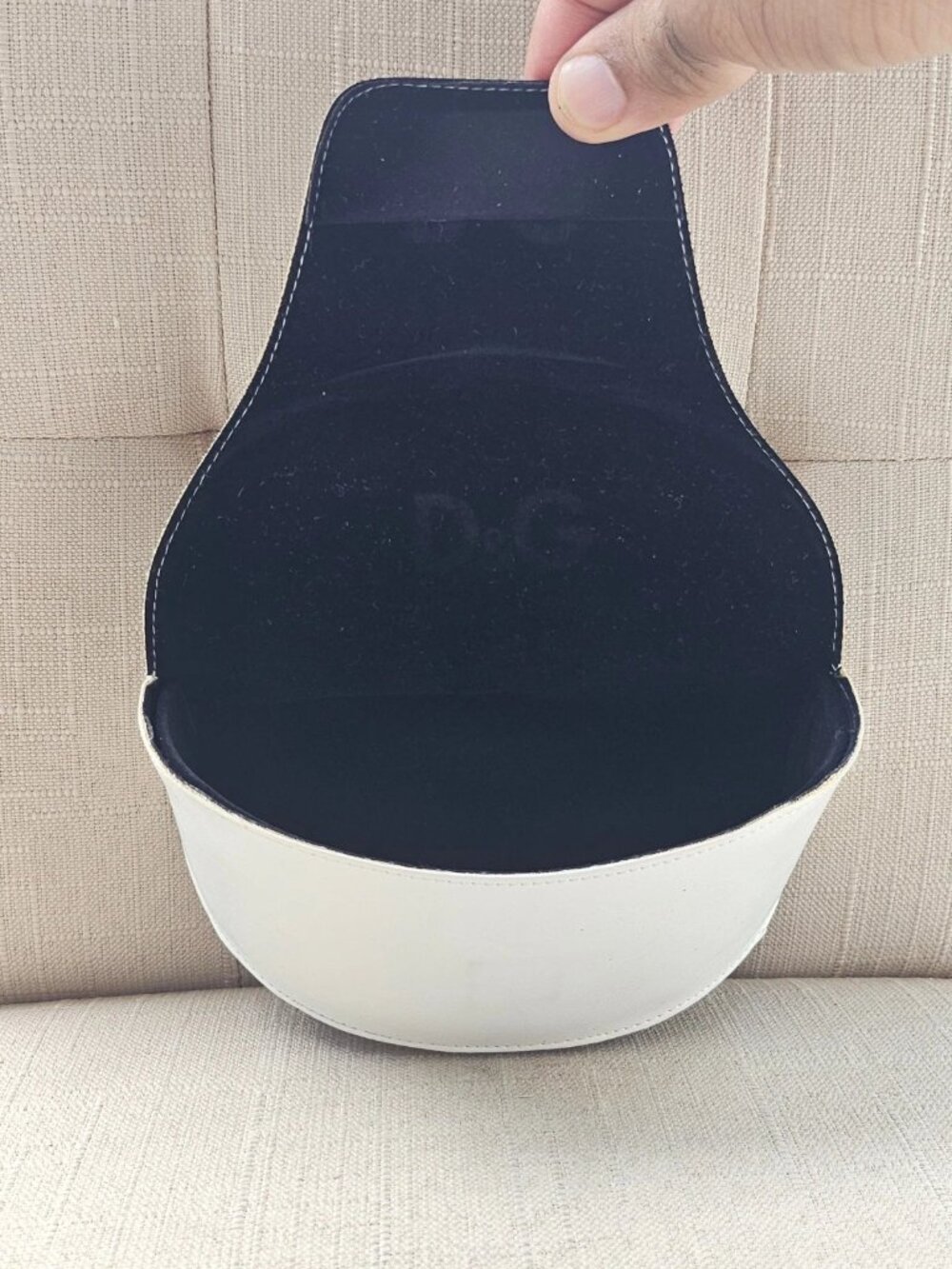Vintage Dolce & Gabbana Eyeglasses Case White Leather Semi hard Case only - Picture 12 of 12